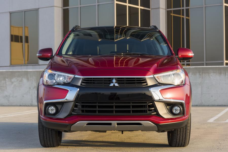  Mitsubishi Outlander Sport GT 2016 года  (фото 25 из 26)